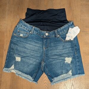 Time and Tru maternity jean shorts size M